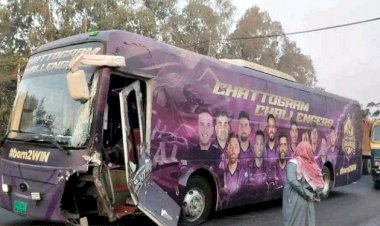 দুর্ঘটনার কবলে চট্টগ্রাম চ্যালেঞ্জার্সের টিম বাস