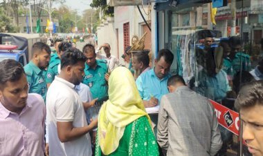 সিলেটে ফুটপাত দখলমুক্ত করতে সিসিকের অভিযান অব্যাহত