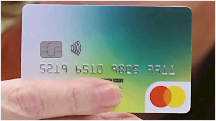 আশ্রয়প্রার্থীদের ডিজিটাল ডেবিট কার্ড দিচ্ছে জার্মানি