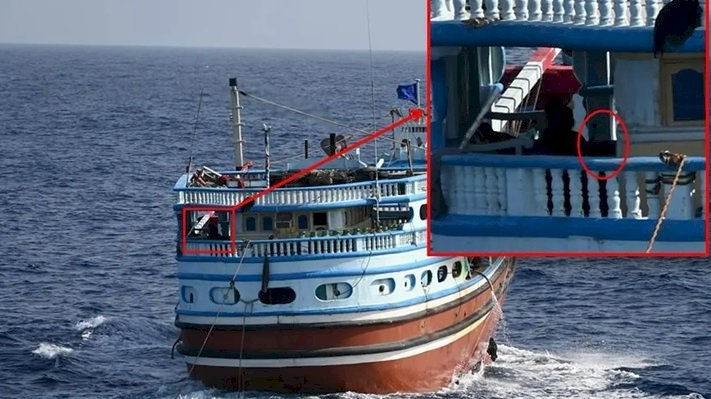 সোমালি জলদস্যুদের থেকে ২৩ পাকিস্তানিসহ নৌকা উদ্ধার