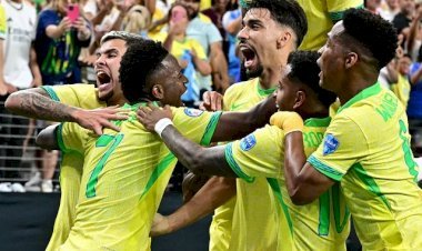 ভিনিসিয়াসের জোড়া গোলে প্যারাগুয়েকে হারাল ব্রাজিল