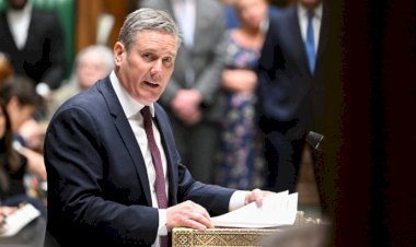 নতুন প্রধানমন্ত্রী হিসেবে যেসব চ্যালেঞ্জের মুখোমুখি হচ্ছেন স্টারমার