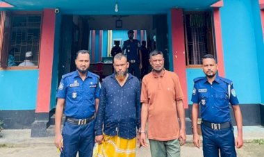 জৈন্তাপুরে ৩১৫ বস্তা ভারতীয় চিনিসহ ২ জন আটক