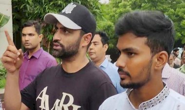 তামিমকে সঙ্গে নিয়ে মিরপুর মাঠ ঘুরে দেখলেন আসিফ মাহমুদ