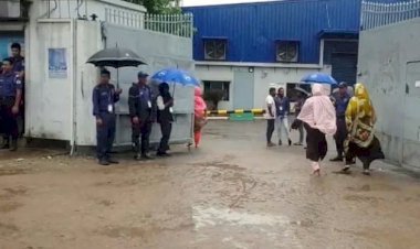 খুলেছে অধিকাংশ পোশাক কারখানা, নিরাপত্তা জোরদার