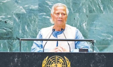বিশ্বব্যাপী প্রশংসায় ভাসছেন ড. ইউনূস