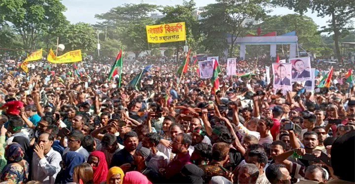 বিএনপির সমাবেশ ঘিরে আলিয়া মাদরাসা মাঠে লোকে লোকারণ্য