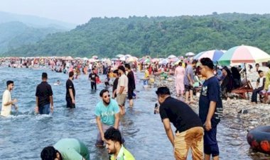 ছুটিতে সরগরম সিলেটের পর্যটন স্পট