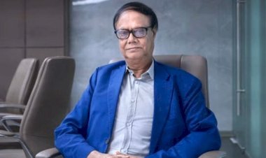 দুই লাখ কোটি টাকা পাচার করেছে হাসিনার ঘনিষ্ঠরা