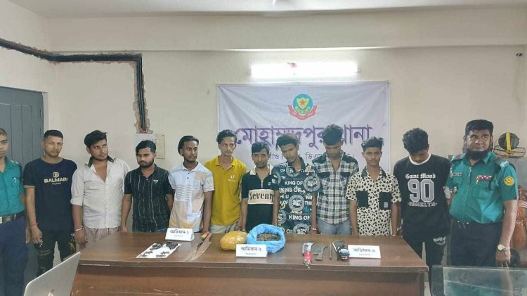 মোহাম্মদপুরে যৌথ বাহিনীর অভিযানে গ্রেপ্তার ২৯