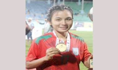 ইউরোপের ক্লাবে ডাক পেলেন সাফজয়ী ঋতুপর্ণা