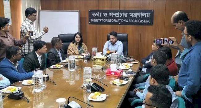 মানুষ কেন তাদের ওপর বিক্ষুব্ধ, গণমাধ্যমের তা স্পষ্ট করা উচিত : নাহিদ ইসলাম