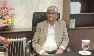 বাজারে একসঙ্গে সবকিছুর দাম কমে না: অর্থ উপদেষ্টা