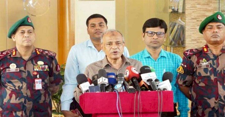 অবৈধ বিদেশিদের বাংলাদেশে থাকতে দেওয়া হবে না