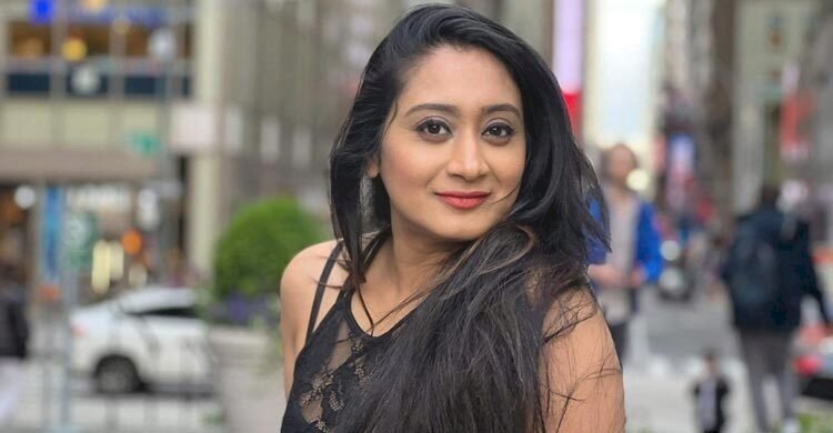 প্রকাশ্যে ক্ষমা চাইতে অভিনেত্রী স্বাগতাকে লিগ্যাল নোটিশ