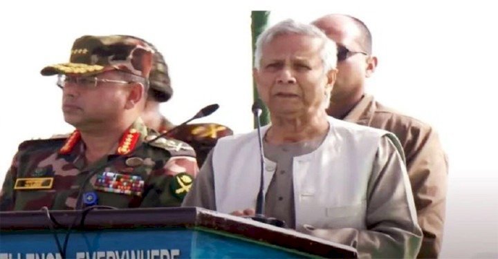 সার্বভৌমত্ব রক্ষায় সেনাবাহিনীকে সদা প্রস্তুত থাকার নির্দেশ প্রধান উপদেষ্টার