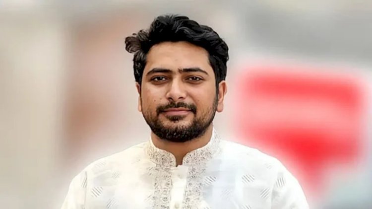 এখন রাজপথে থাকা বেশি প্রয়োজন : নাহিদ ইসলাম