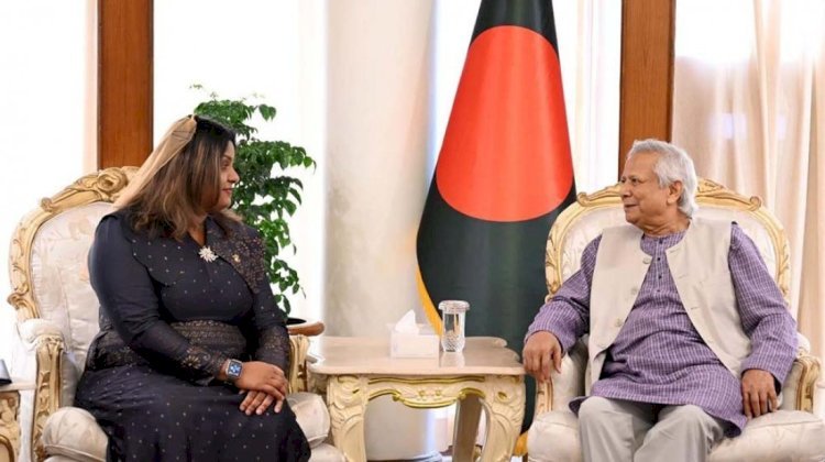 মালদ্বীপে ‘কাগজপত্রহীন’ বাংলাদেশিদের বৈধ করার অনুরোধ প্রধান উপদেষ্টার