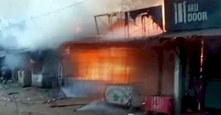 সুনামগঞ্জে কয়েলের আ গু নে পুড়ল ১০ দোকান