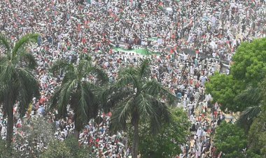 প্রতিবাদের মিছিলে ফিলিস্তিনের প্রতি সংহতি, জনসমুদ্র সোহরাওয়ার্দী উদ্যান
