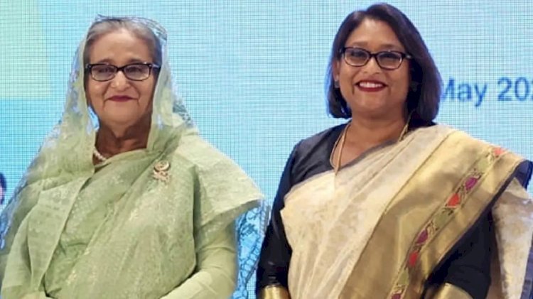শেখ হাসিনা-পুতুলসহ ১৮ জনের বিরুদ্ধে গ্রেপ্তারি পরোয়ানা