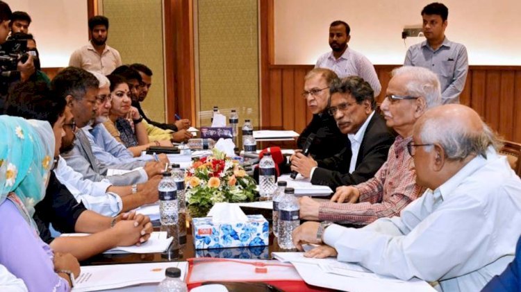 প্রাতিষ্ঠানিক দুর্বলতা ছিল বলেই ফ্যাসিবাদ প্রতিষ্ঠিত হয়েছিল - আলী রীয়াজ