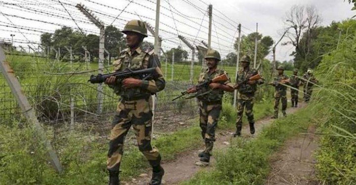 সীমান্তে দুই বাংলাদেশিকে গুলি করে হ ত্যা