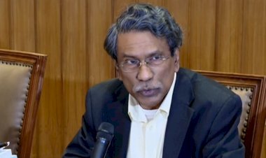 প্রধানমন্ত্রীও যাতে আইনের উর্ধ্বে উঠে না যান সেভাবে এগোচ্ছে ঐকমত্য কমিশন