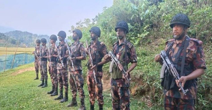 অনুপ্রবেশ ঠেকাতে সিলেট সীমান্তে বাড়তি সতর্কতা