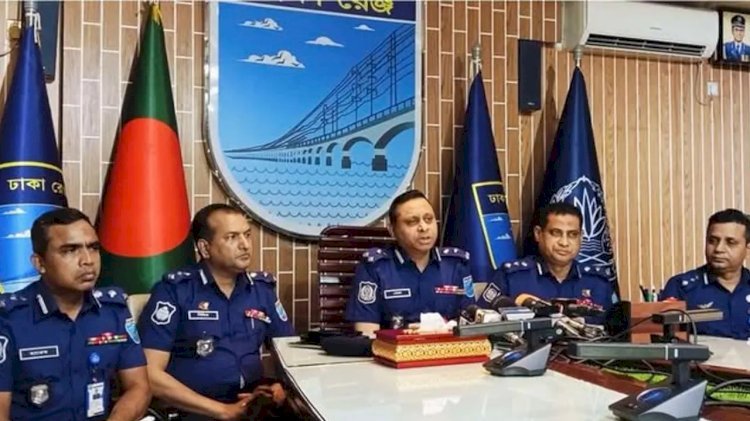 নিষিদ্ধ সংগঠনের কোনো কার্যক্রম ঢাকায় চলবে না : ডিআইজি রেজা