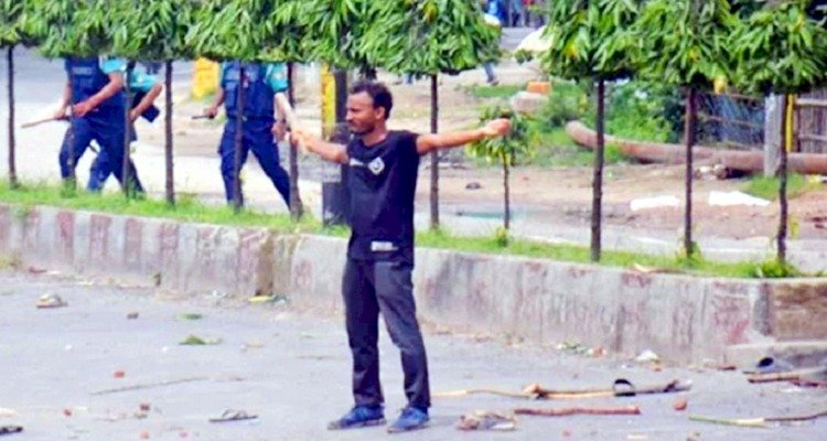 আবু সাঈদ হত্যা মামলায় ২৬ জনের বিরুদ্ধে গ্রেপ্তারি পরোয়ানা