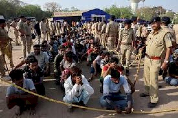 ভারত শত শত বাঙালি মুসলমানকে বাংলাদেশে ঠেলে দিচ্ছে: এইচআরডব্লিউ