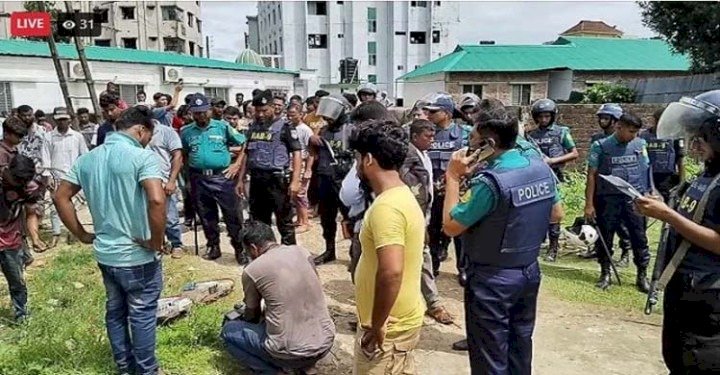 সিলেটে অবৈধ টমটম ও অটোরিকশার বিরুদ্ধে অভিযান, বিদ্যুৎ সংযোগ বিচ্ছিন্ন