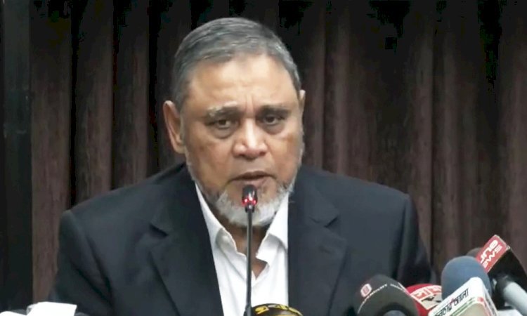 বেইআইনি নির্দেশনা দেব না, কোনো দলের পক্ষেও কাজ নয় : সিইসি