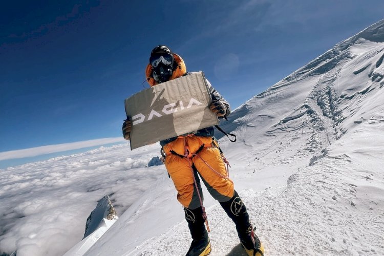ডেসিয়া অ্যাডভেঞ্চার কমিউনিটি সদস্য আক্কে রহমান মাত্র ৯ দিনে মানাসলু জয় করেছেন