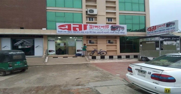 সিলেটে এনা পরিবহনের কাউন্টারের প্রায় সাড়ে ১২ লাখ টাকা ছিনতাই