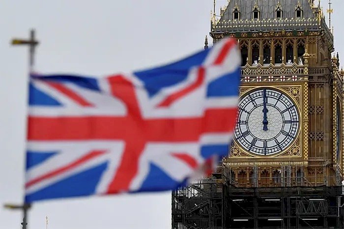 বাংলাদেশ ও পাকিস্তানি শিক্ষার্থীদের সামনে নতুন বাধা