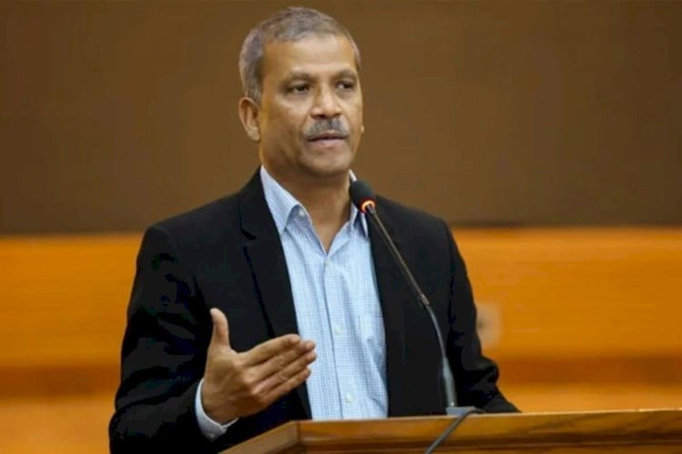 ফ্রিল্যান্সিং প্রকল্পে ১৮ হাজার শিক্ষিত যুবককে প্রশিক্ষণ দেওয়া হবে : আসিফ নজরুল