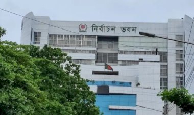 নির্বাচন কমিশনের ১১২ কর্মকর্তাকে বদলি