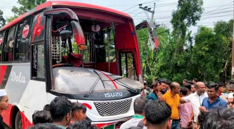 ঈদের দিন গোপালগঞ্জের সড়কে ঝরল ৫ প্রাণ